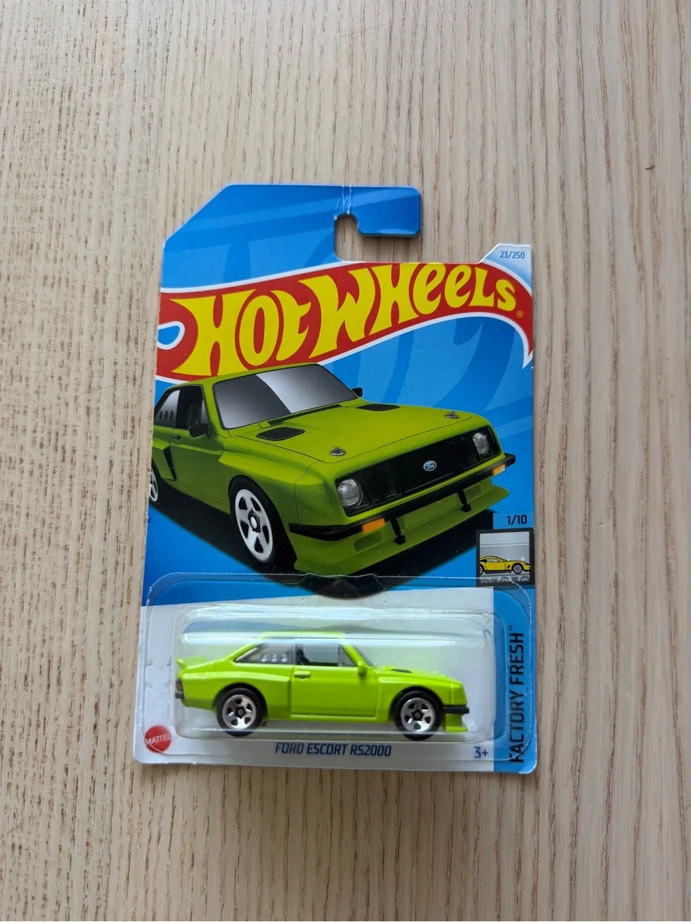 Hot Wheels 2023 Ford Escort Rs2000 Factory Fresh Green